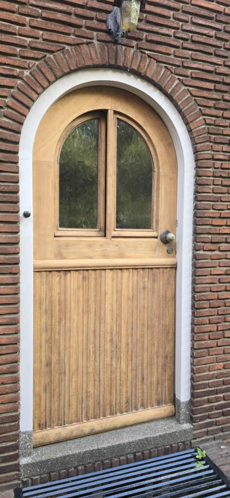 Houten deur schilderen