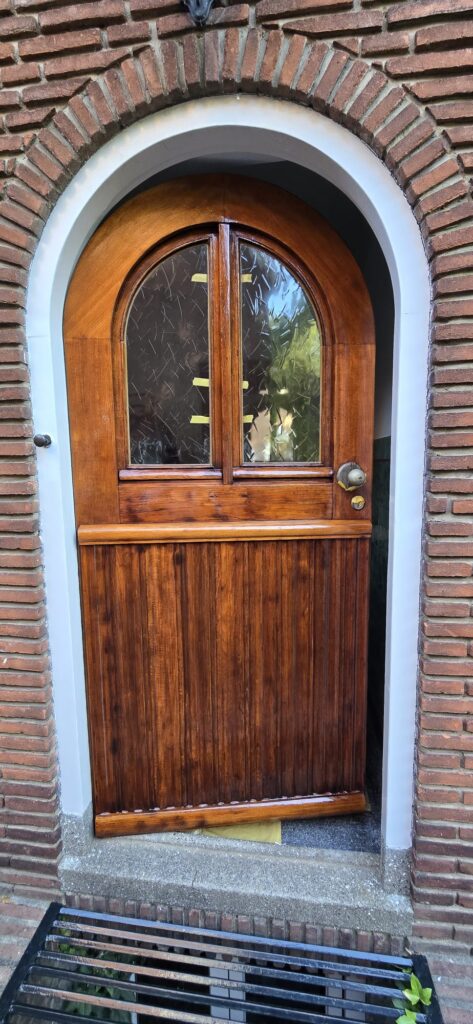Houten deur schilderen